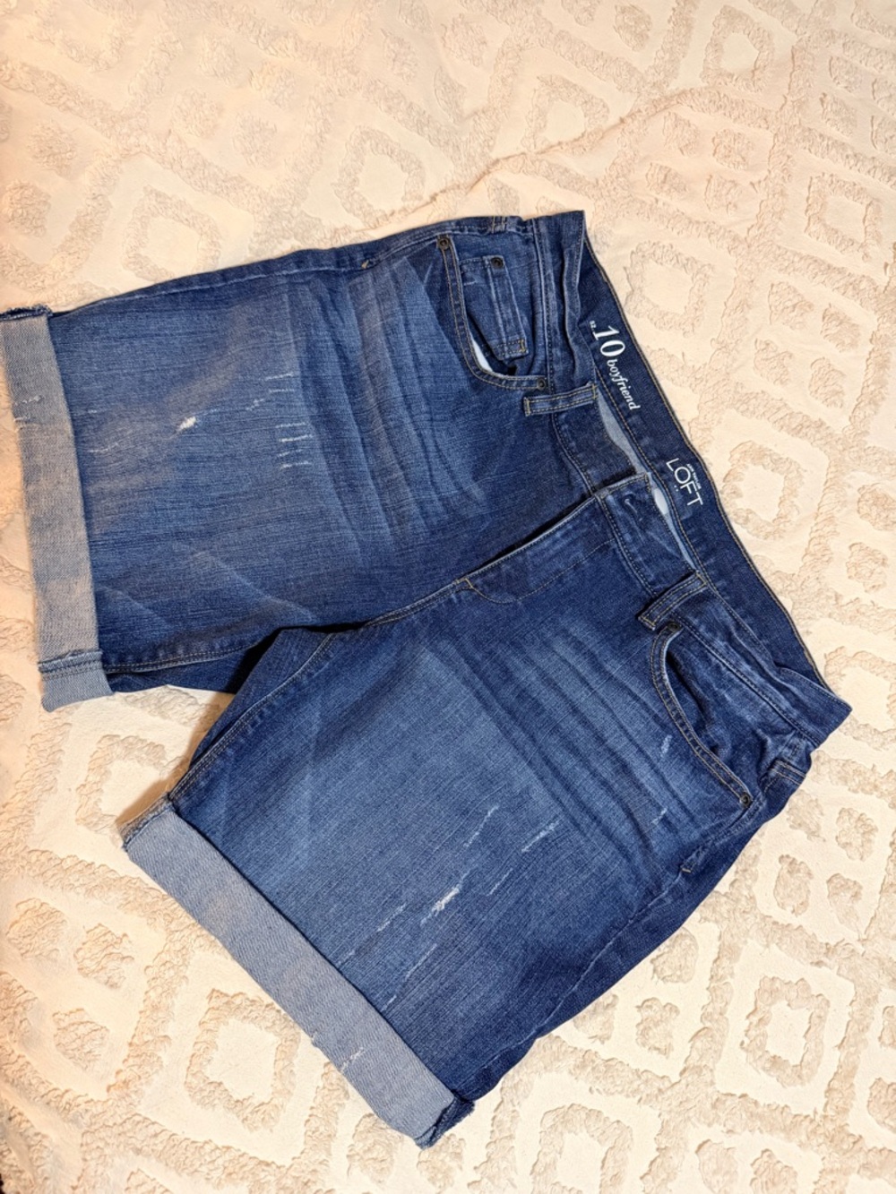 LOFT Size 10 Boyfriend Dark Blue Denim Rolled Hem Shorts              #510